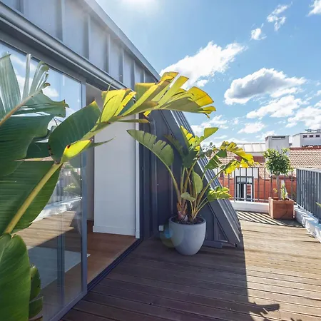 Luxury With Balcony And Shared In The Parque Eduardo Vii Area בית אירוח