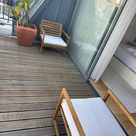 民宿 Luxury With Balcony And Shared In The Parque Eduardo Vii Area *