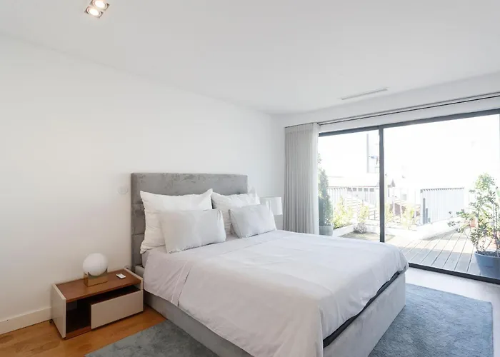 Luxury With Balcony And Shared In The Parque Eduardo Vii Area Privat bolig